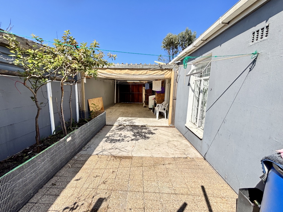 3 Bedroom Property for Sale in Portlands Western Cape